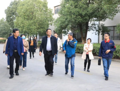 省发改委调研组莅临老子有钱lzyq88工厂调研